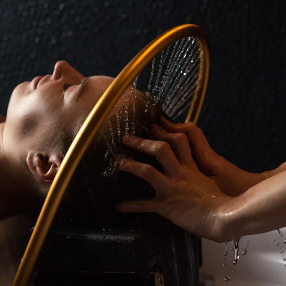 Relaxing Swedish Massage at Divine Lotus Woman receiving a relaxing Swedish back massage at Divine Lotus massage in Wolverhampton